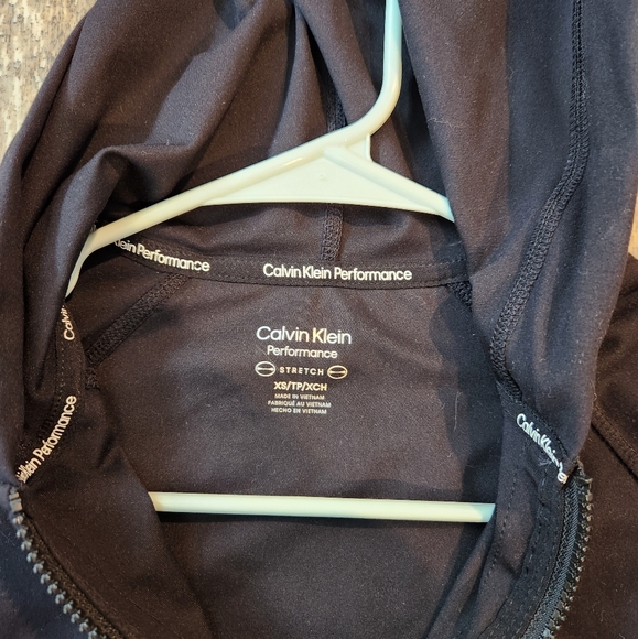 Calvin Klein active jacket - Picture 2 of 3